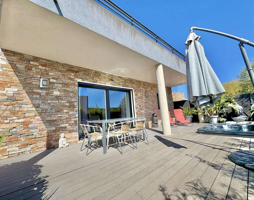 Maison à SAINT-RAPHAEL