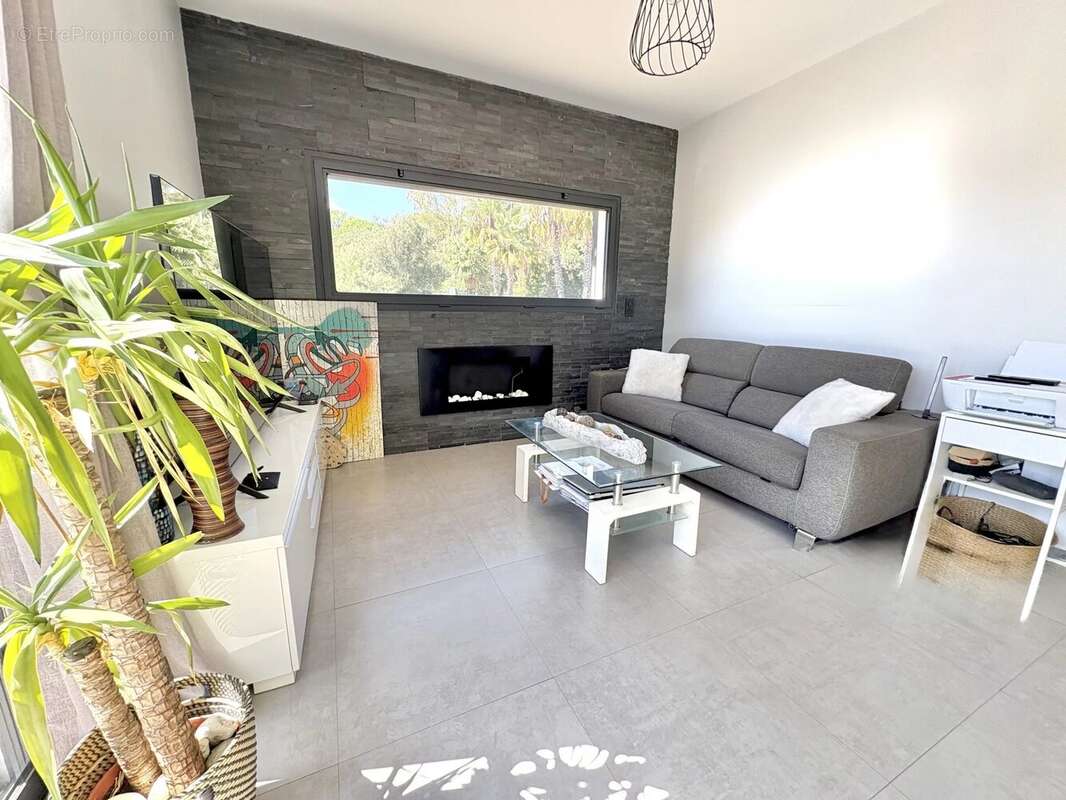 Maison à SAINT-RAPHAEL