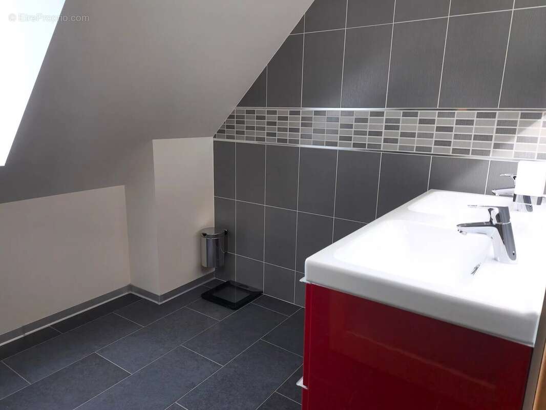 Maison à AZAY-LE-RIDEAU