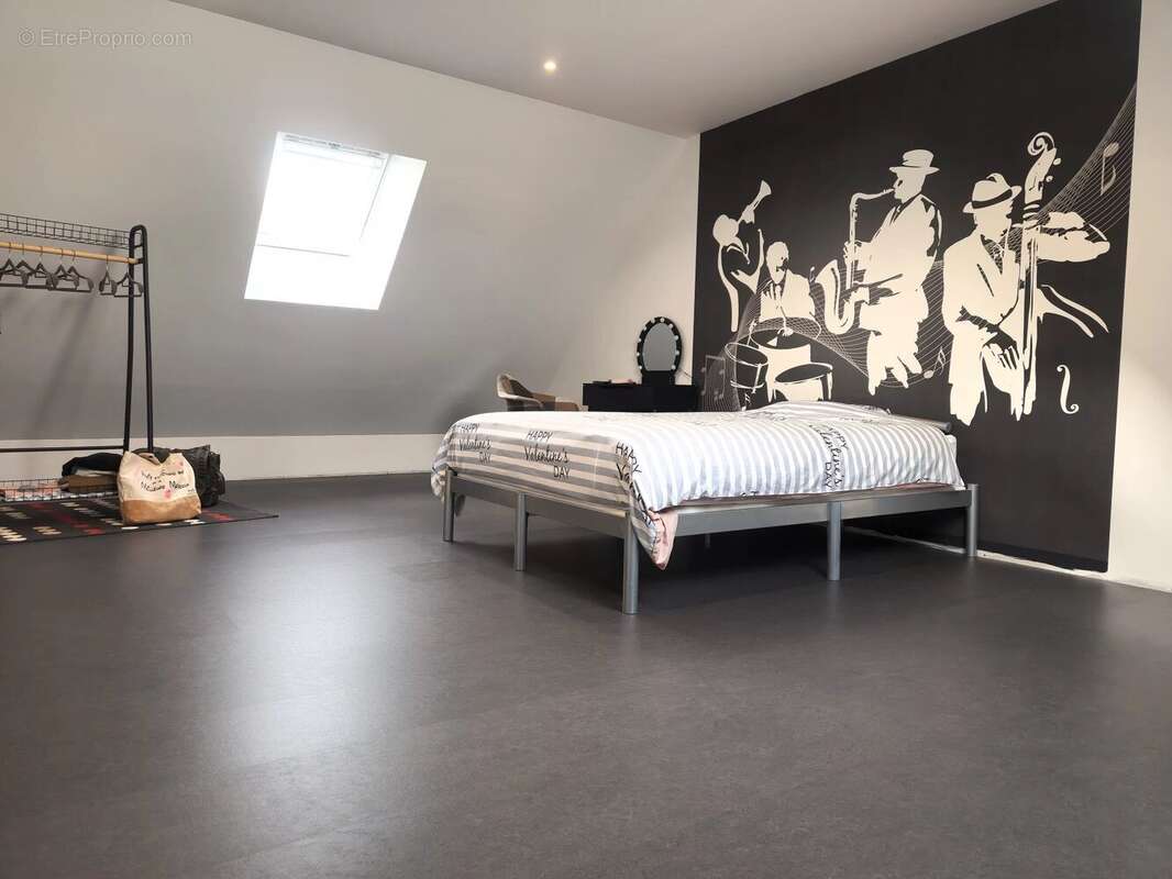 Maison à AZAY-LE-RIDEAU