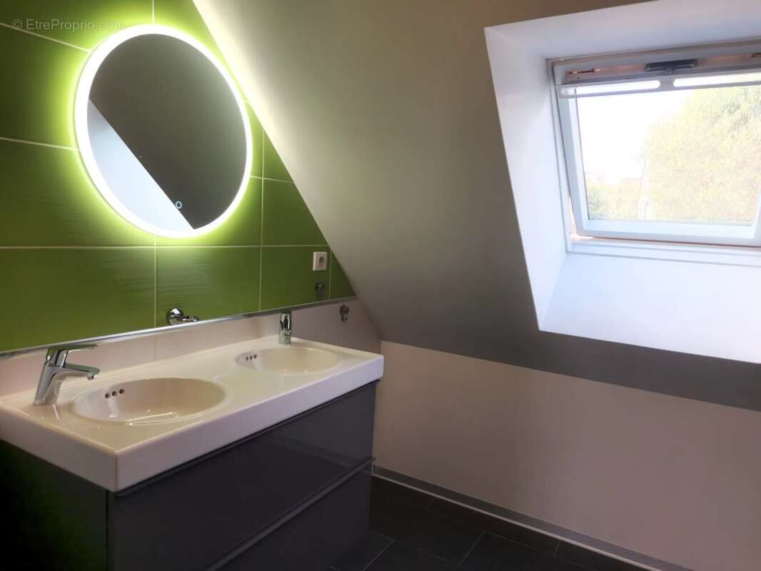 Maison à AZAY-LE-RIDEAU