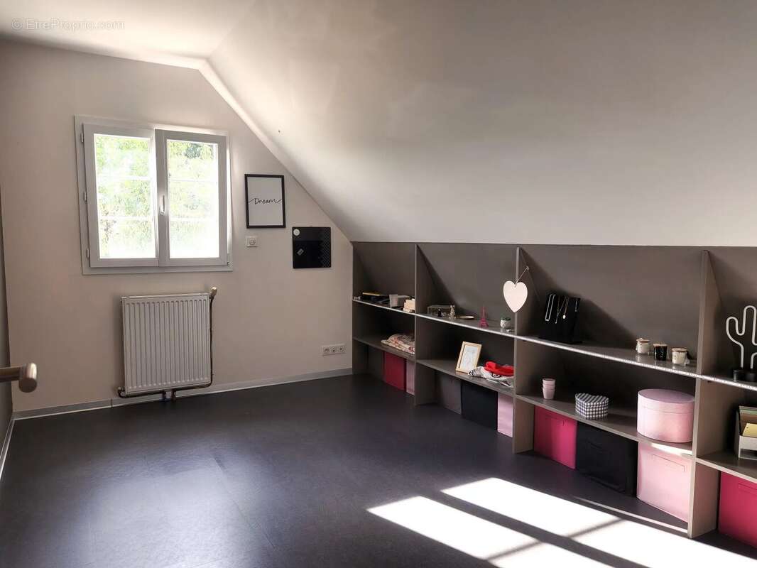 Maison à AZAY-LE-RIDEAU