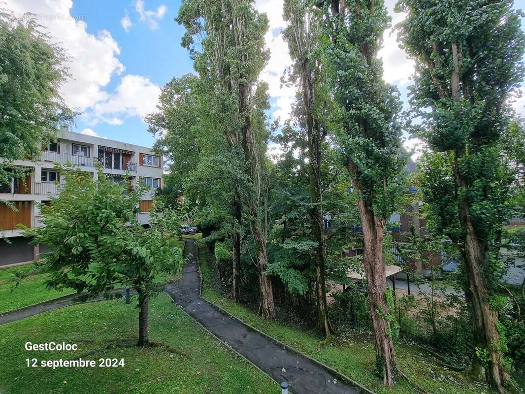 Appartement à LE RAINCY