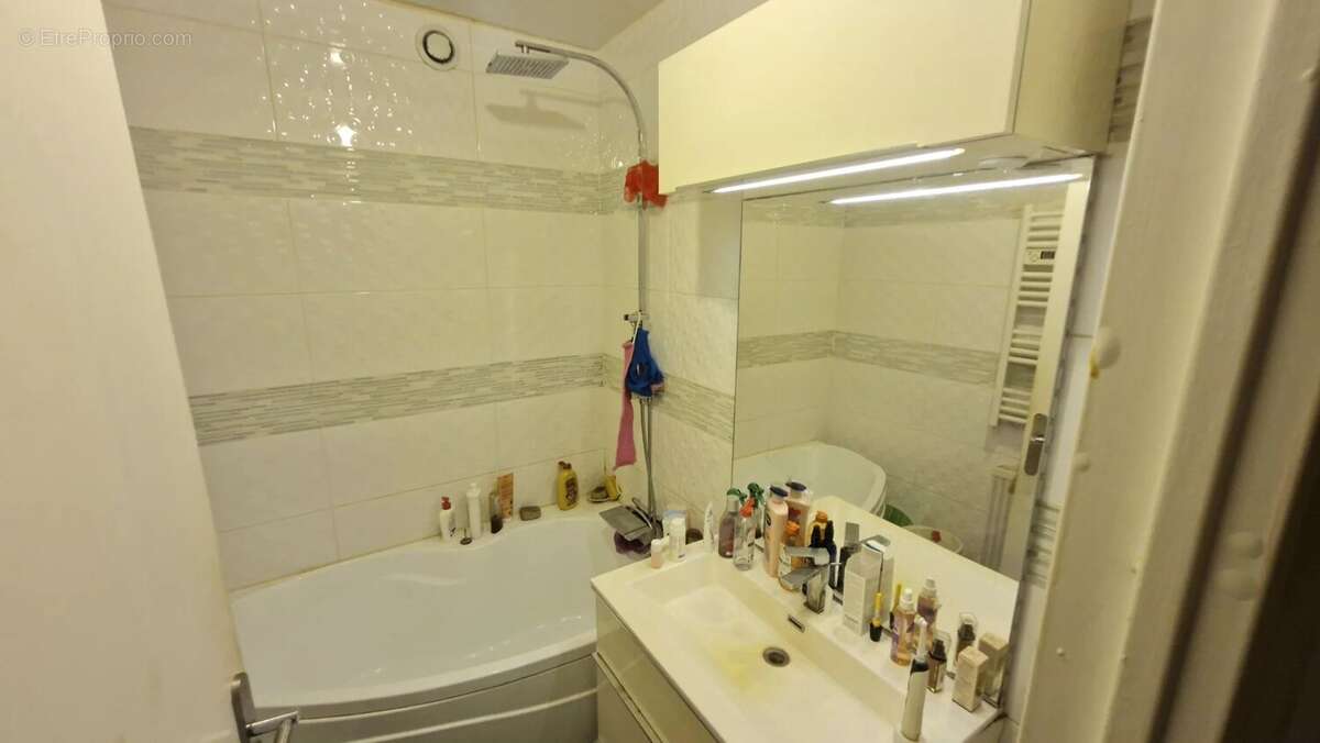 Appartement à COLOMBES