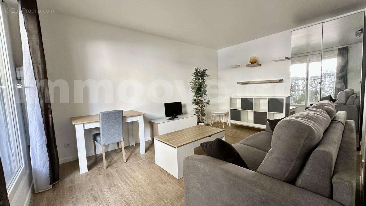 2600A383-2971-4E63-BEE6-C30FA59D78E8_1_105_c - Appartement à CHARENTON-LE-PONT