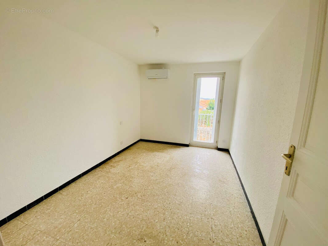 Appartement à ESPIRA-DE-L&#039;AGLY