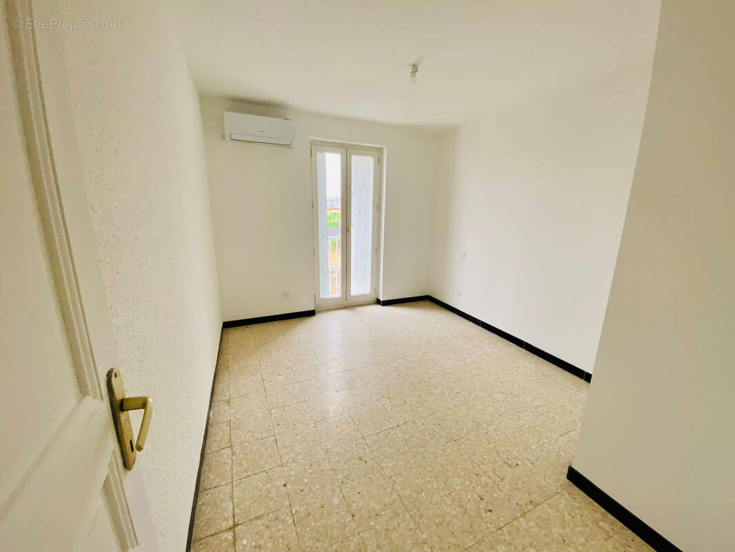 Appartement à ESPIRA-DE-L&#039;AGLY