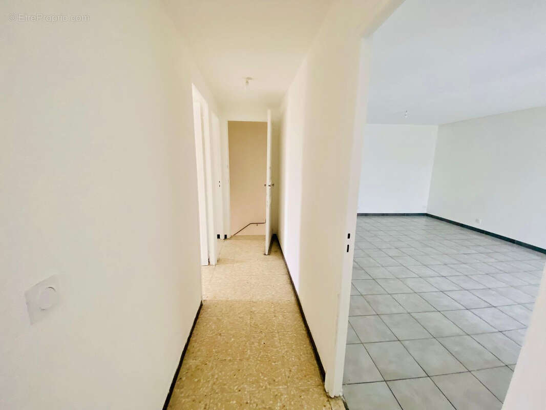 Appartement à ESPIRA-DE-L&#039;AGLY