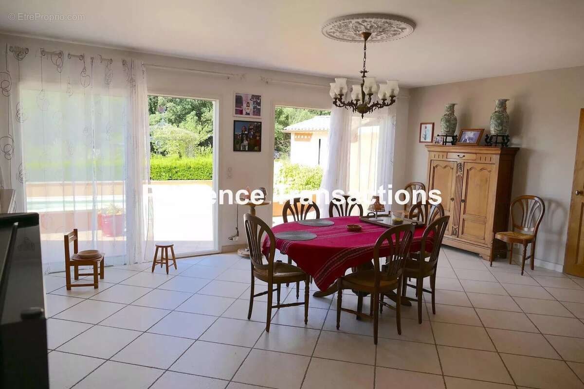 Maison à LAGARDE-PAREOL