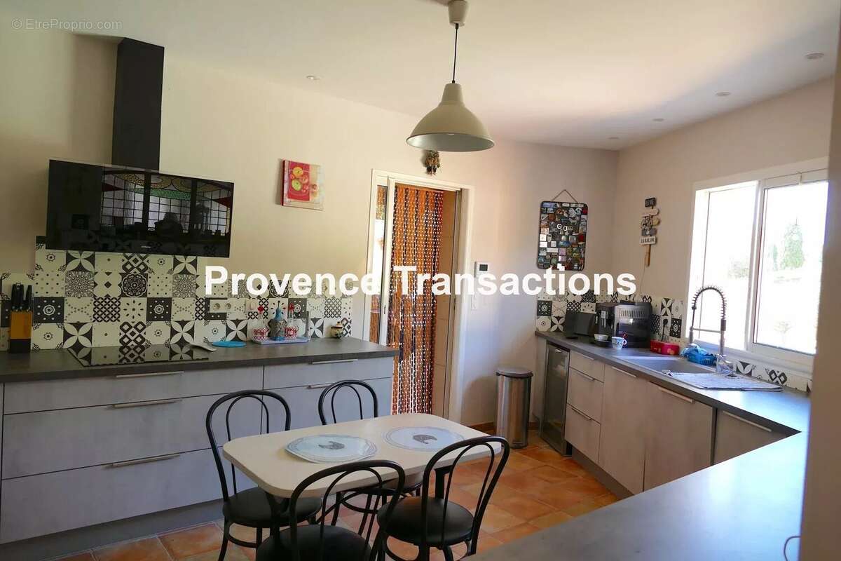 Maison à LAGARDE-PAREOL