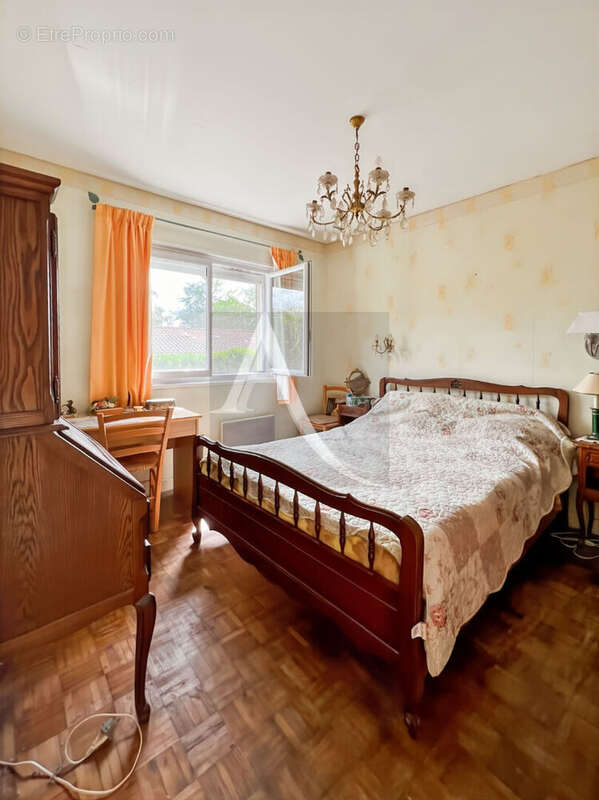 Maison à CONDEZAYGUES