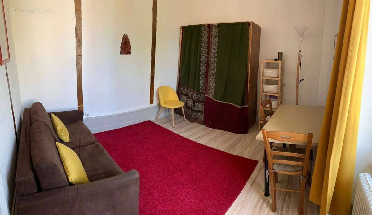 Maison à ROCHECHOUART