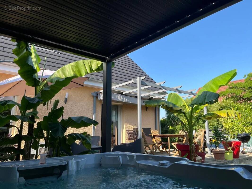 Maison à FONTAINE-LES-DIJON