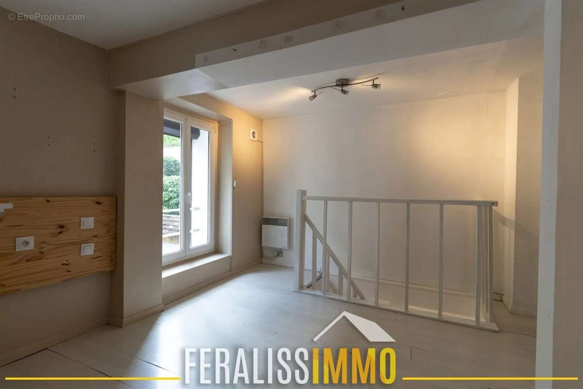 Appartement à VAUREAL