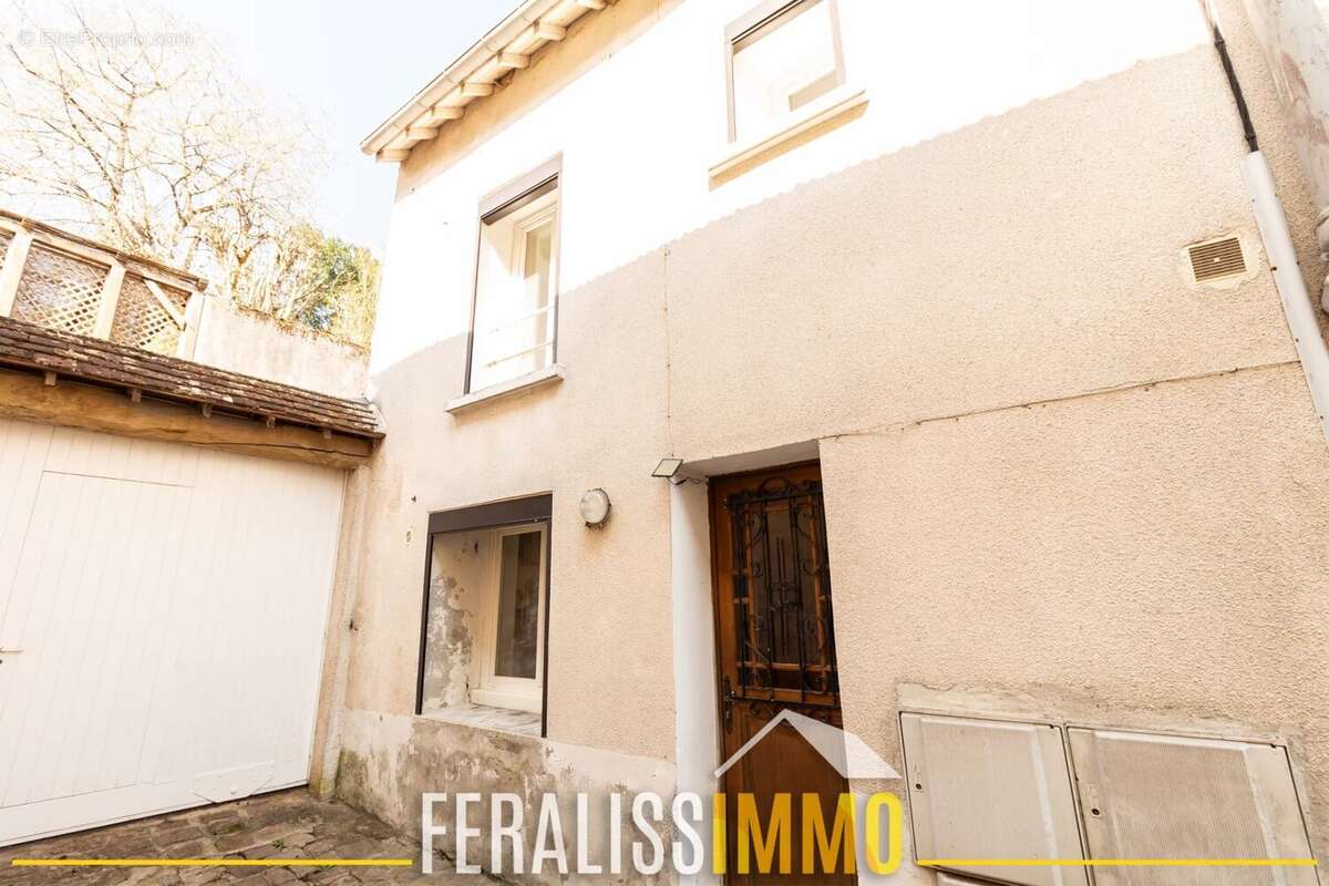 Appartement à VAUREAL