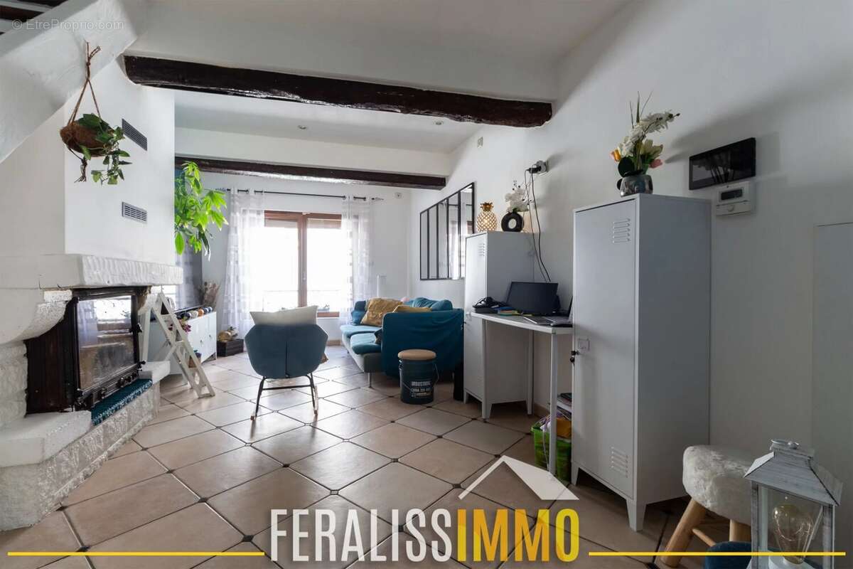 Maison à EVECQUEMONT