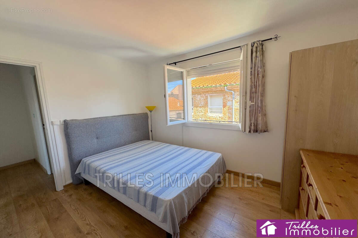 Maison à SAINT-LAURENT-DE-LA-SALANQUE