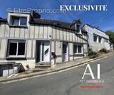 Maison à PONT-D&#039;OUILLY