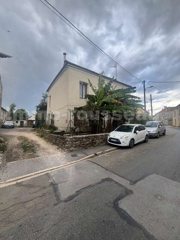 IMG_4784 - Maison à ETREPILLY