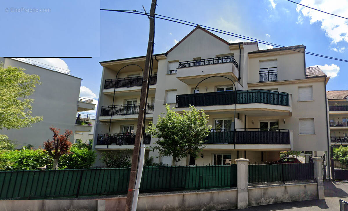 Appartement à PONTAULT-COMBAULT