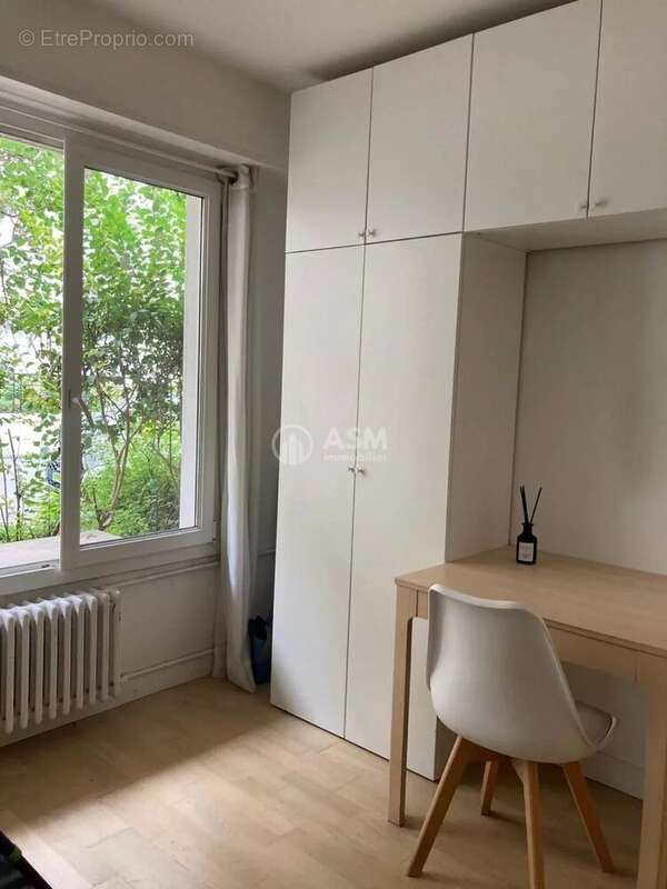 Appartement à NEUILLY-SUR-SEINE