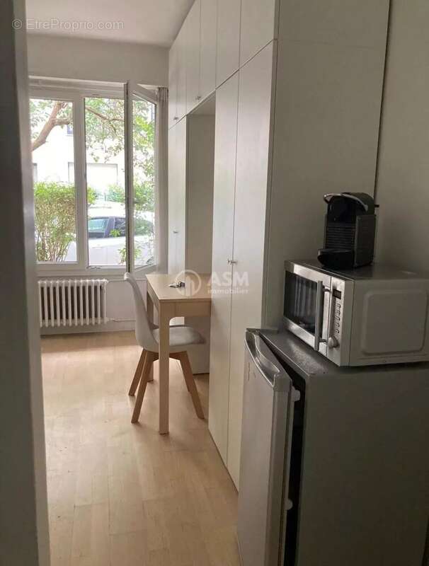 Appartement à NEUILLY-SUR-SEINE