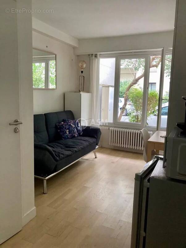 Appartement à NEUILLY-SUR-SEINE