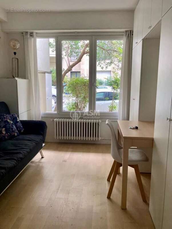 Appartement à NEUILLY-SUR-SEINE