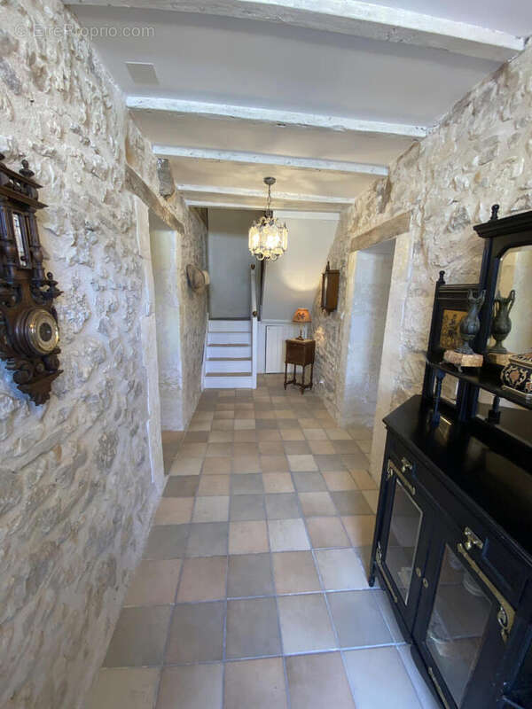 entree - Maison à CHENAUD