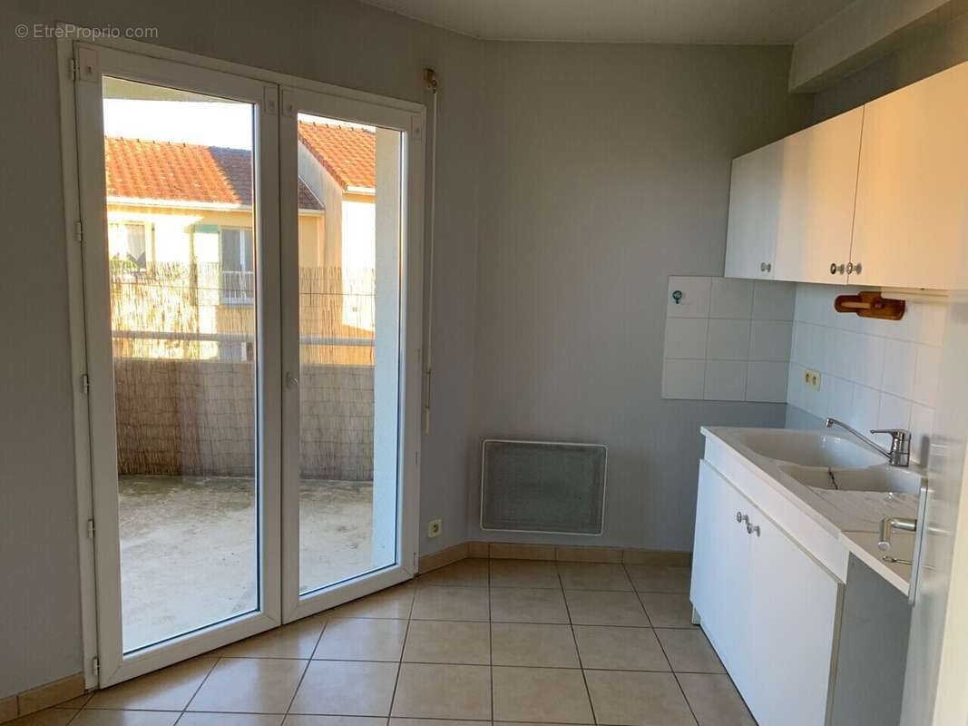 Appartement à OBJAT