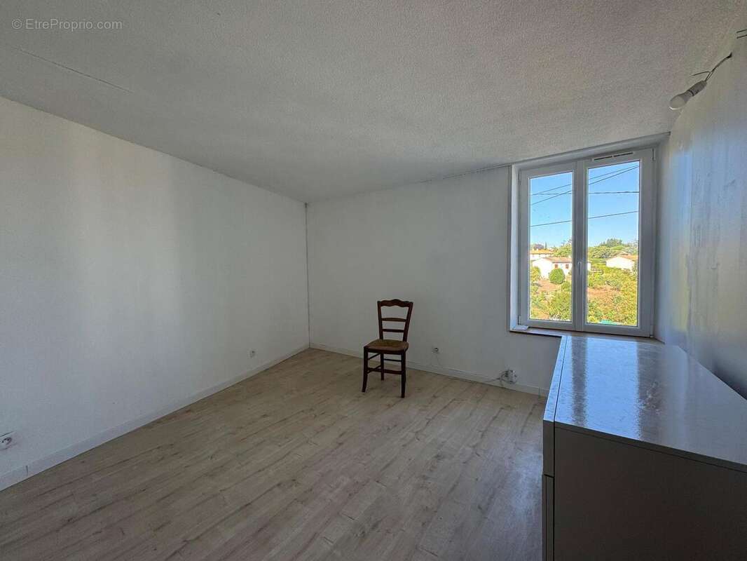   - Maison à SAINT-JEAN-DE-THOUARS