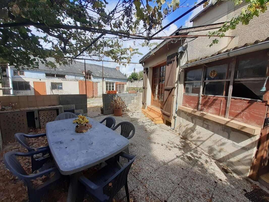   - Maison à SAINTE-VERGE