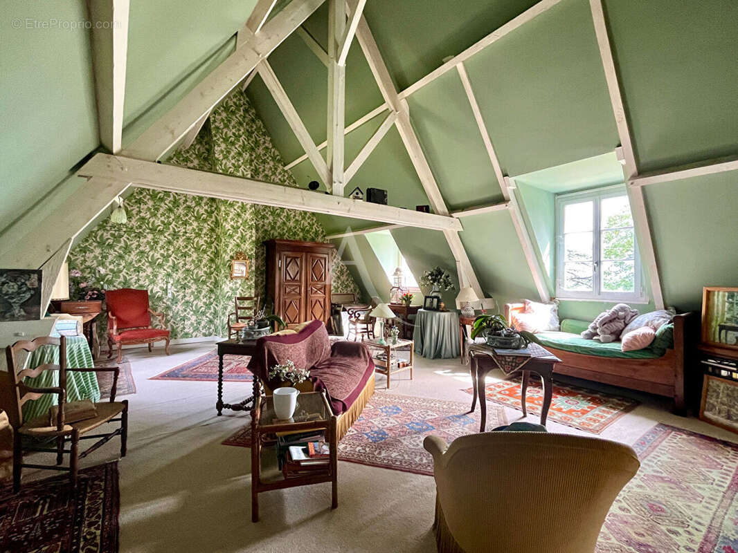 Maison à ROCHECORBON