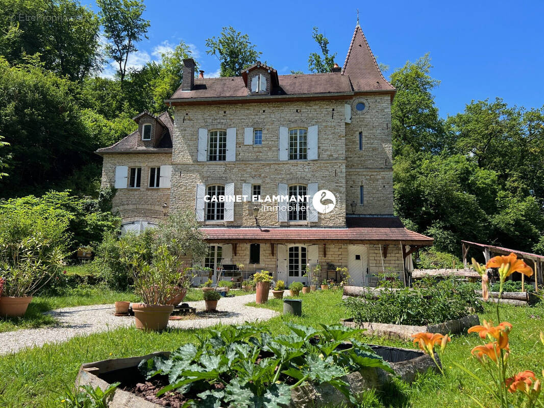 Autre à GRANCEY-SUR-OURCE