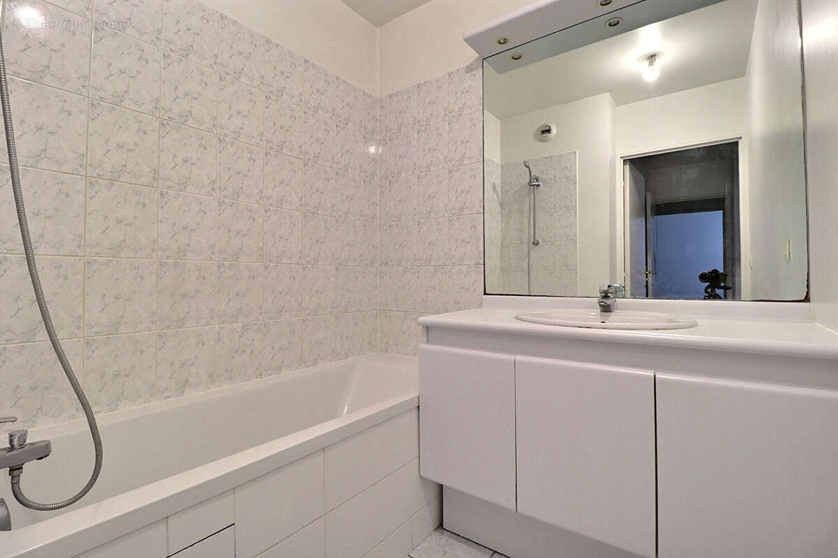 Appartement à SAINT-DENIS