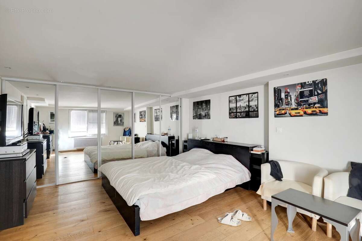 Maison à SAINT-MAUR-DES-FOSSES