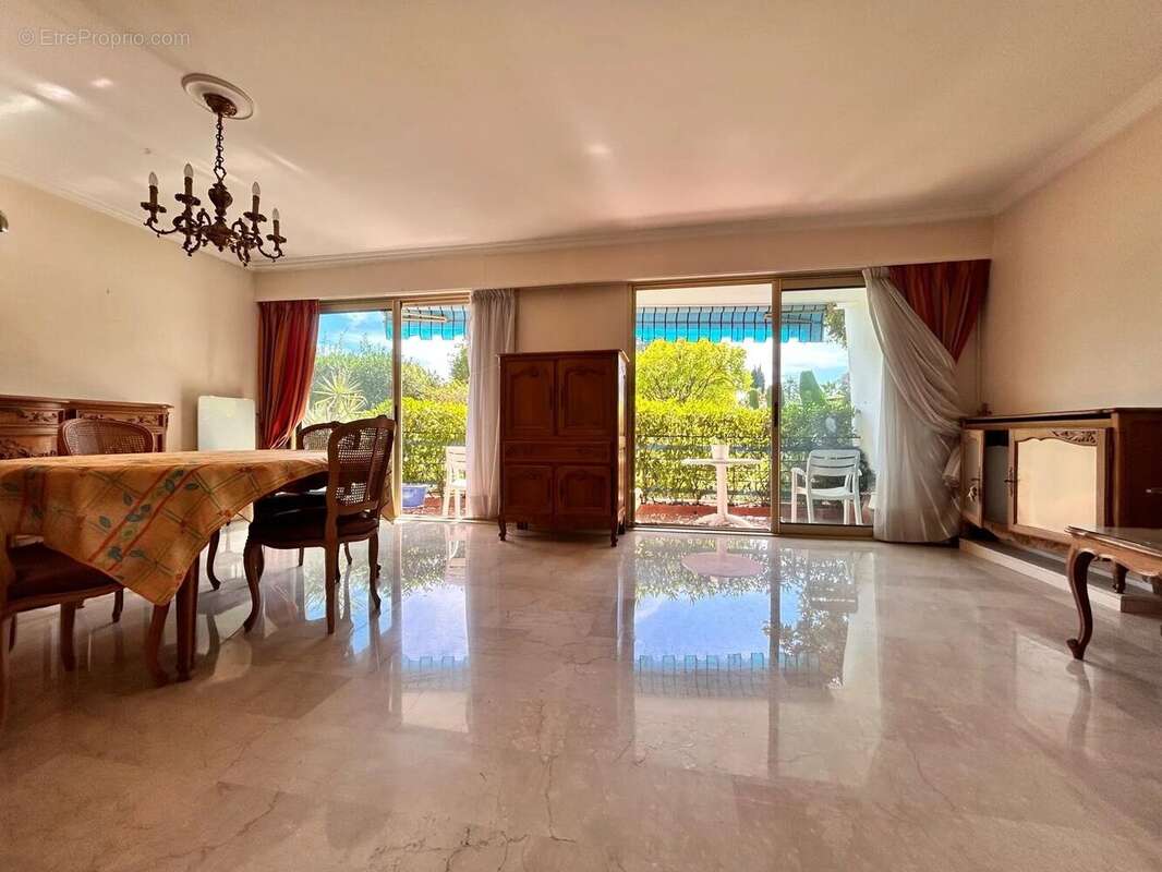Appartement à ANTIBES