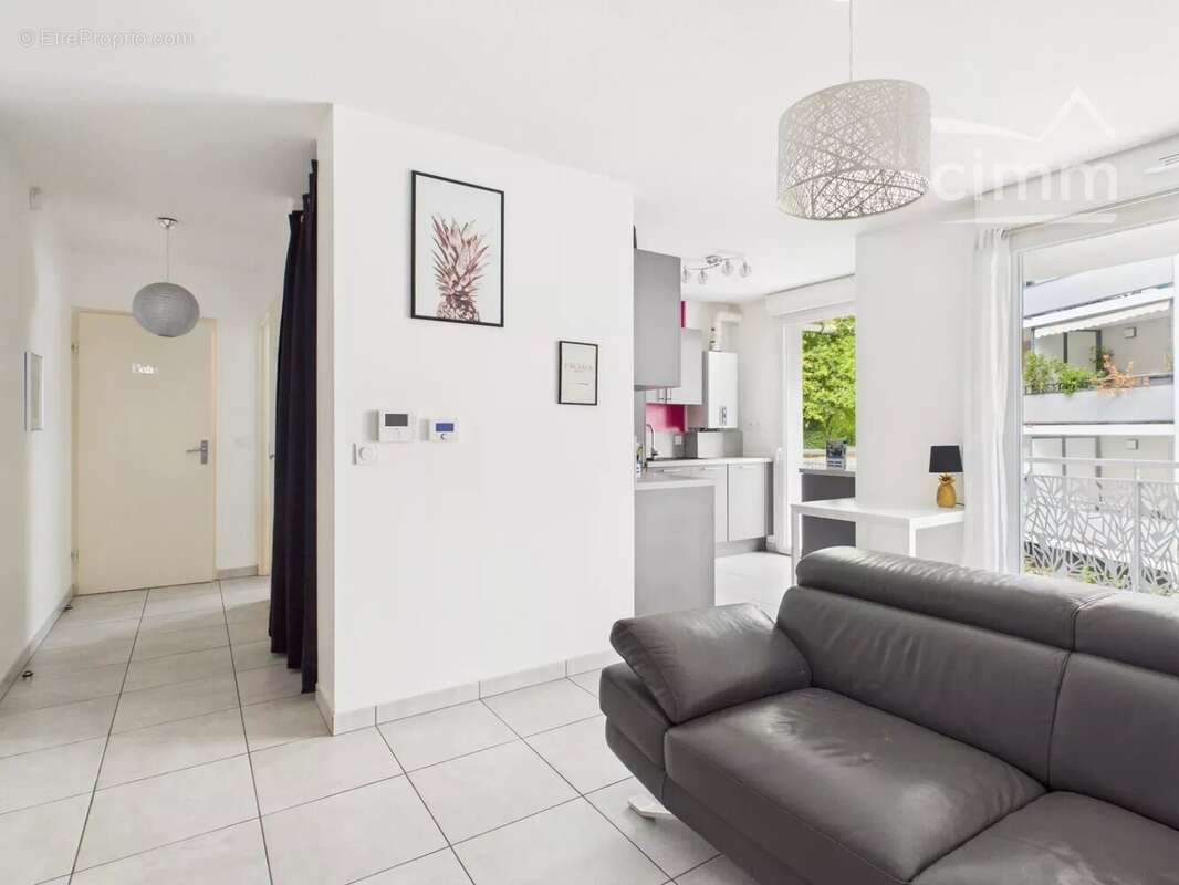 Appartement à MEYLAN