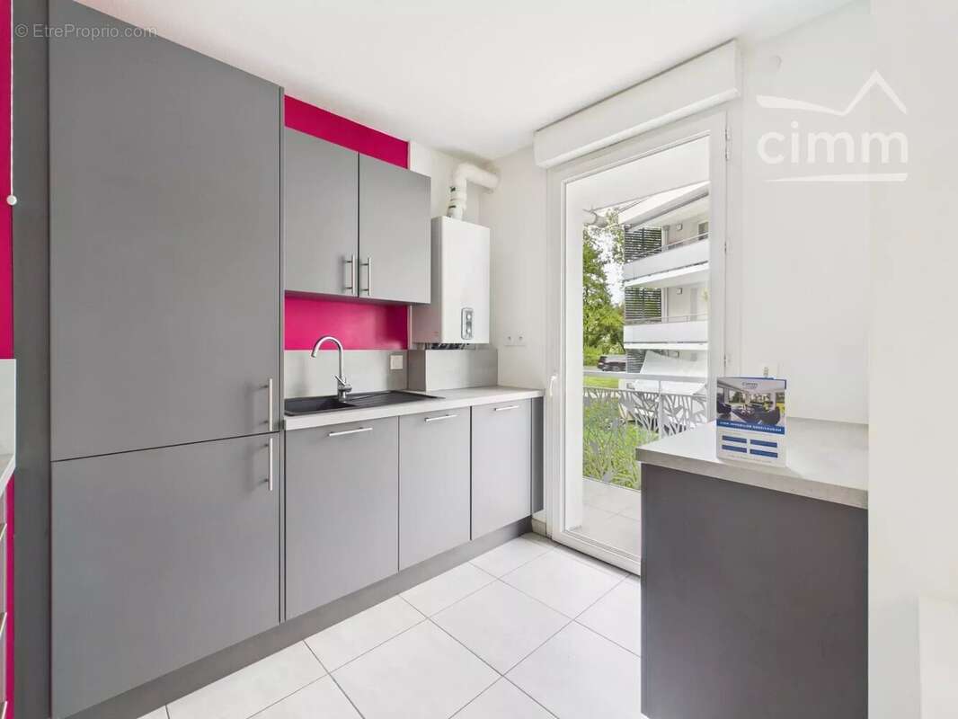 Appartement à MEYLAN