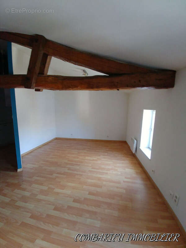 Appartement à MOLIERES