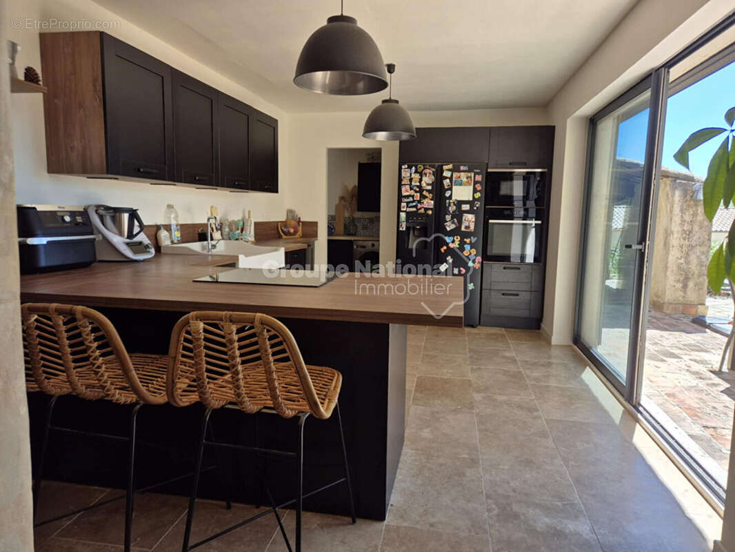 Maison à LORIOL-DU-COMTAT