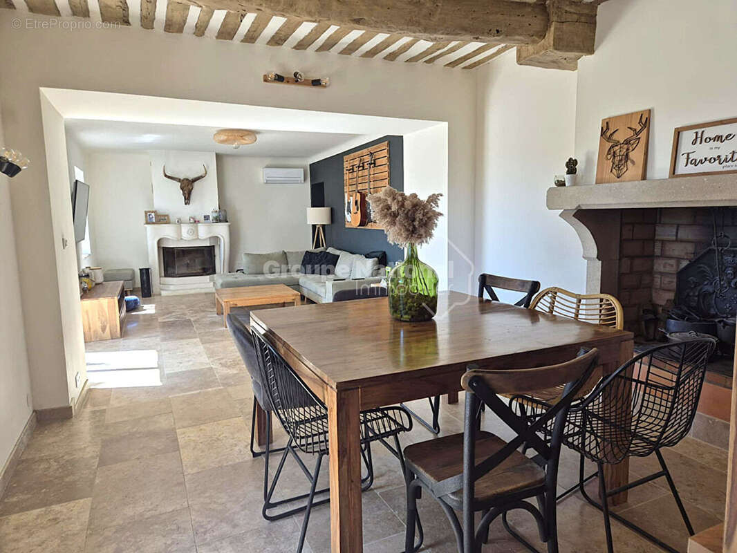 Maison à LORIOL-DU-COMTAT