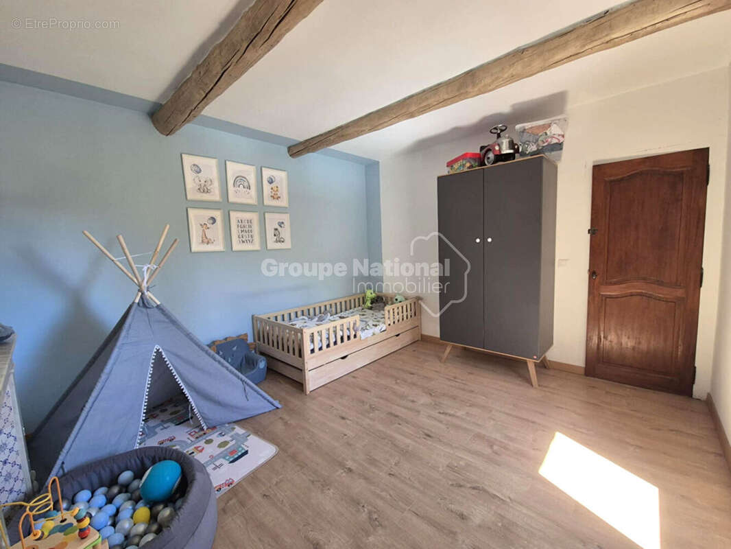 Maison à LORIOL-DU-COMTAT