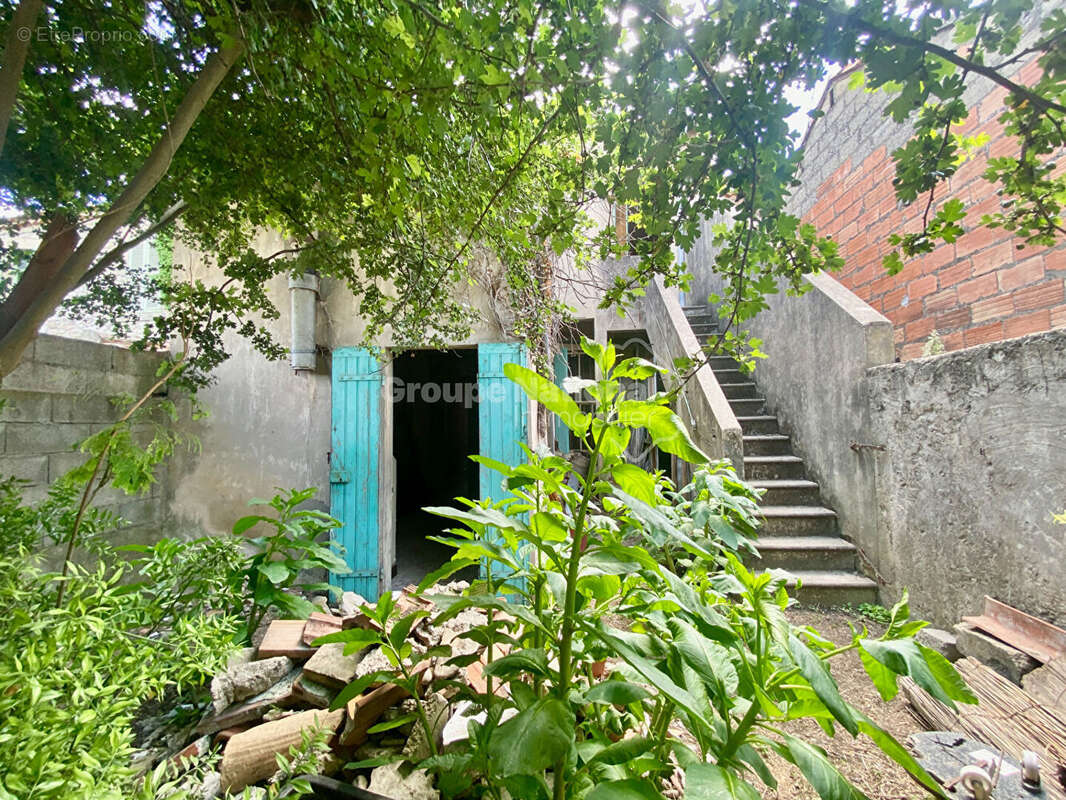 Maison à CHATEAURENARD