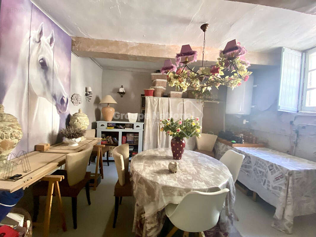 Maison à CHATEAURENARD