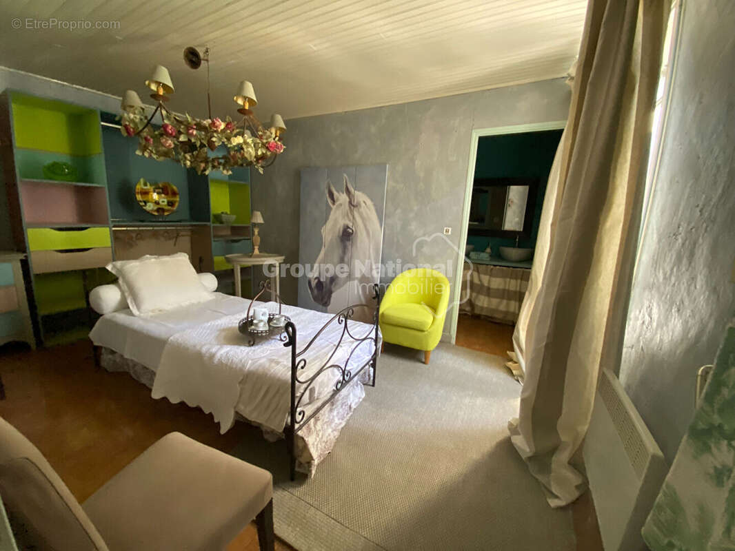 Maison à CHATEAURENARD