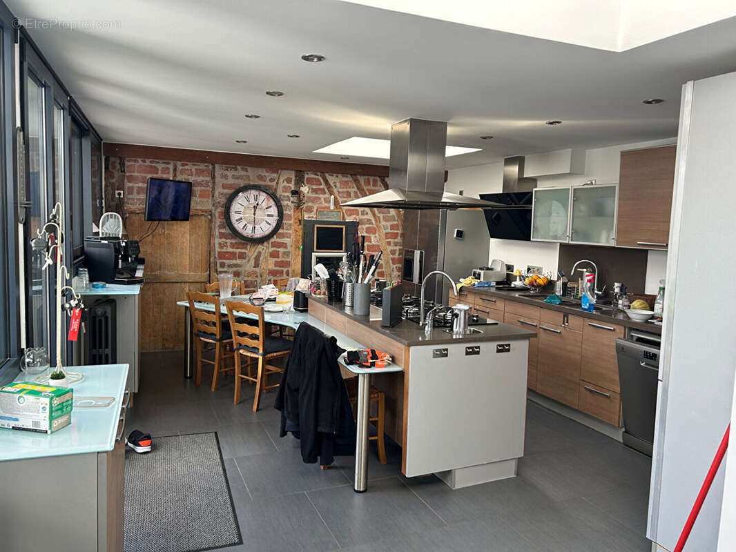 Maison à ESTREELLES