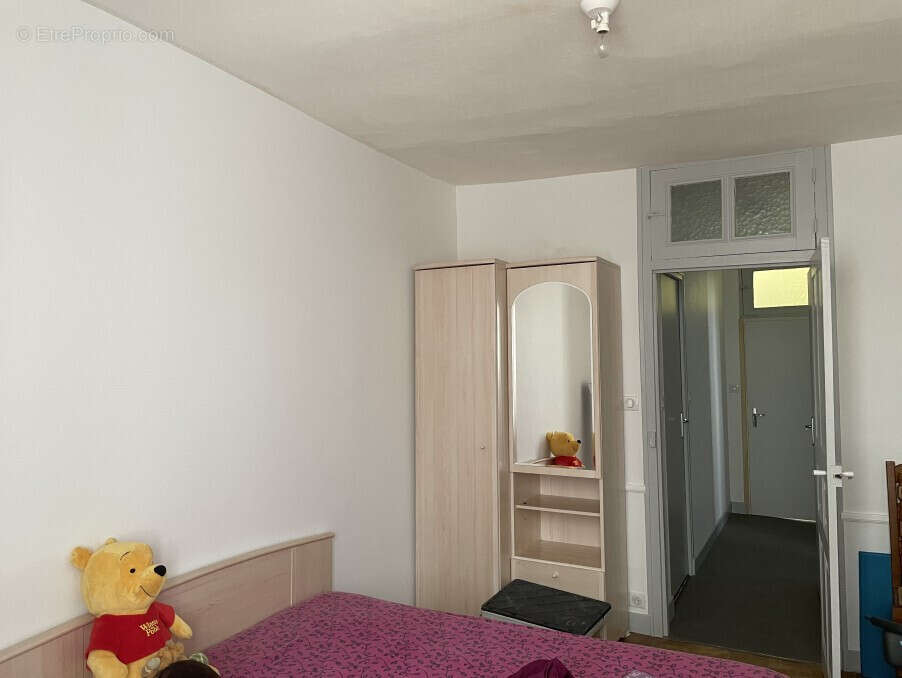 Appartement à SAINT-LEONARD-DE-NOBLAT