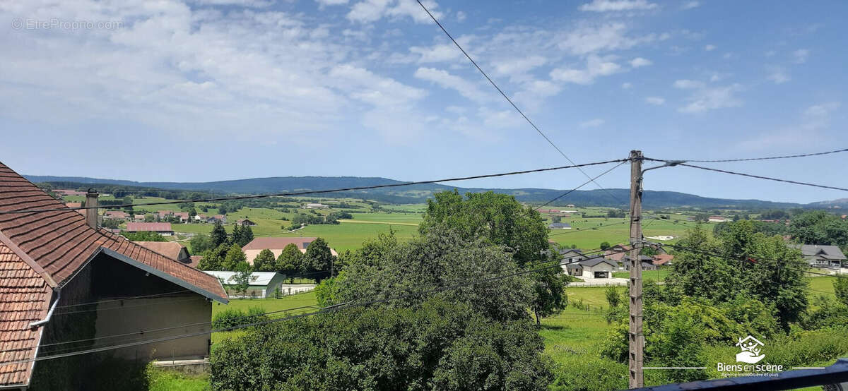 Maison à PONTARLIER