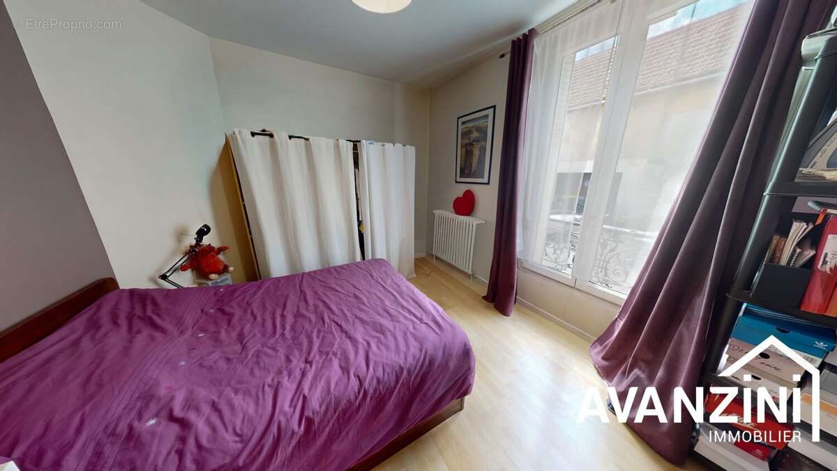 Appartement à COUILLY-PONT-AUX-DAMES